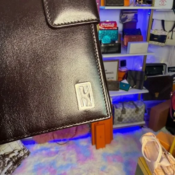 Unused Fendi Vintage Dark Brown Leather Large Bifold Wallet Unisex Men’s - Picture 3 of 15